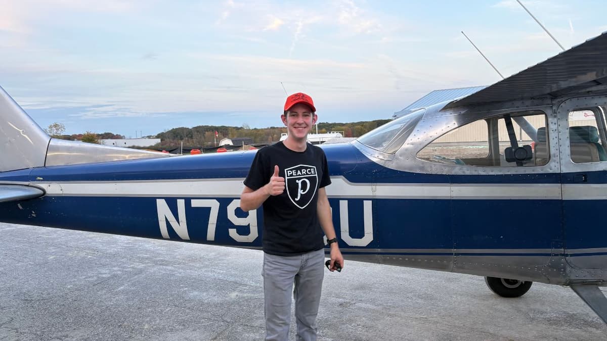 Isaac Burden: Flying Pro Christo Et Patria